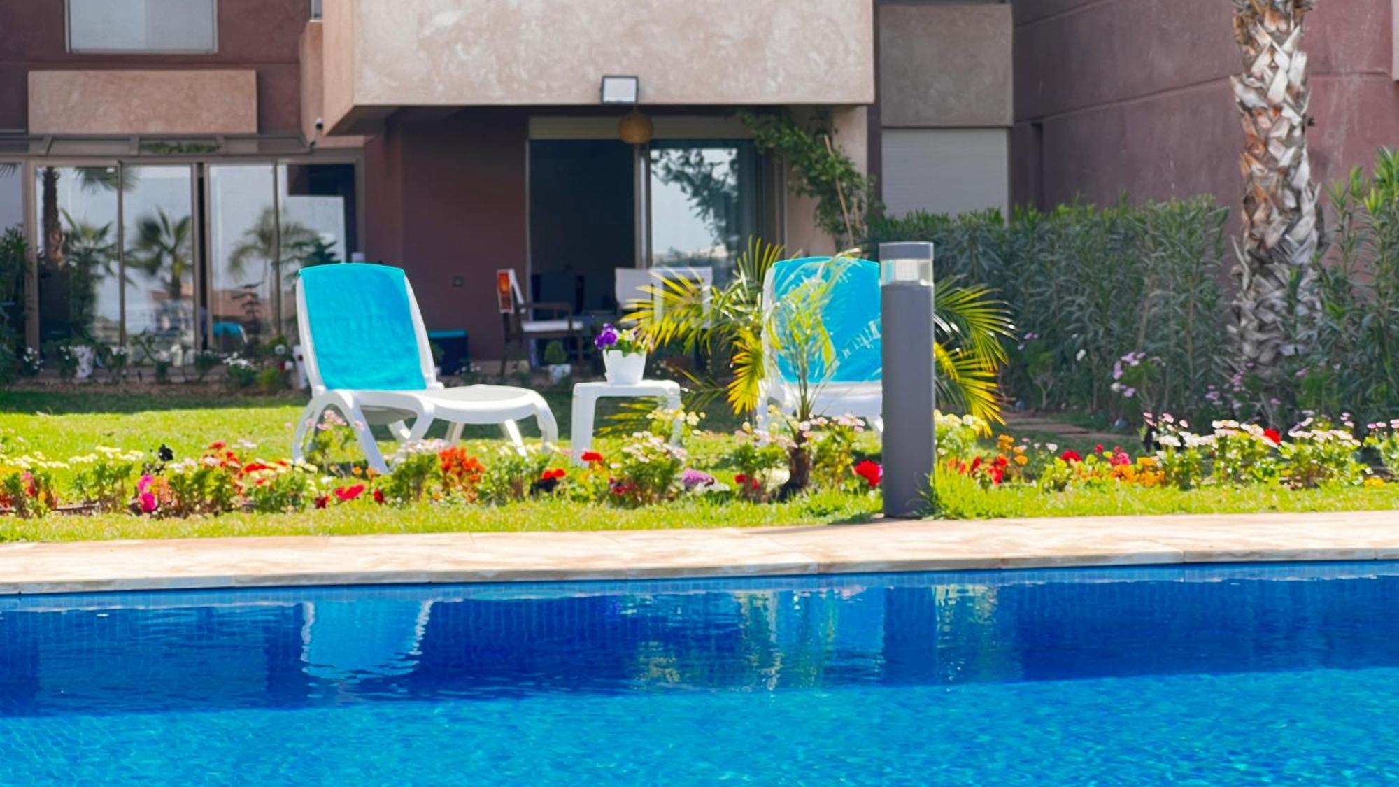 Mini-Villa Situee Dans Une Residence Prestigia A Marrakech, Avec Une Vue Sur La Piscine Et Le Golf Une Securite 24H Sur 24 Et Une Proximite Ideale De L Aeroport 5 Minutes C Est Une Offre Parfaite Pour Des Vacances Marrakesh Extérieur photo